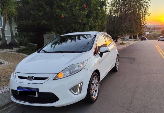 FORD FIESTA 1.6 SE HATCH 16V FLEX 4P MANUAL